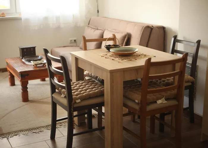 Apartment Perviz